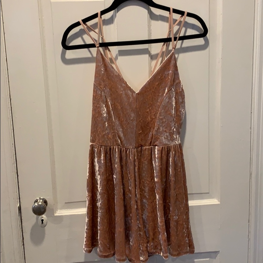 Crushed velvet romper
